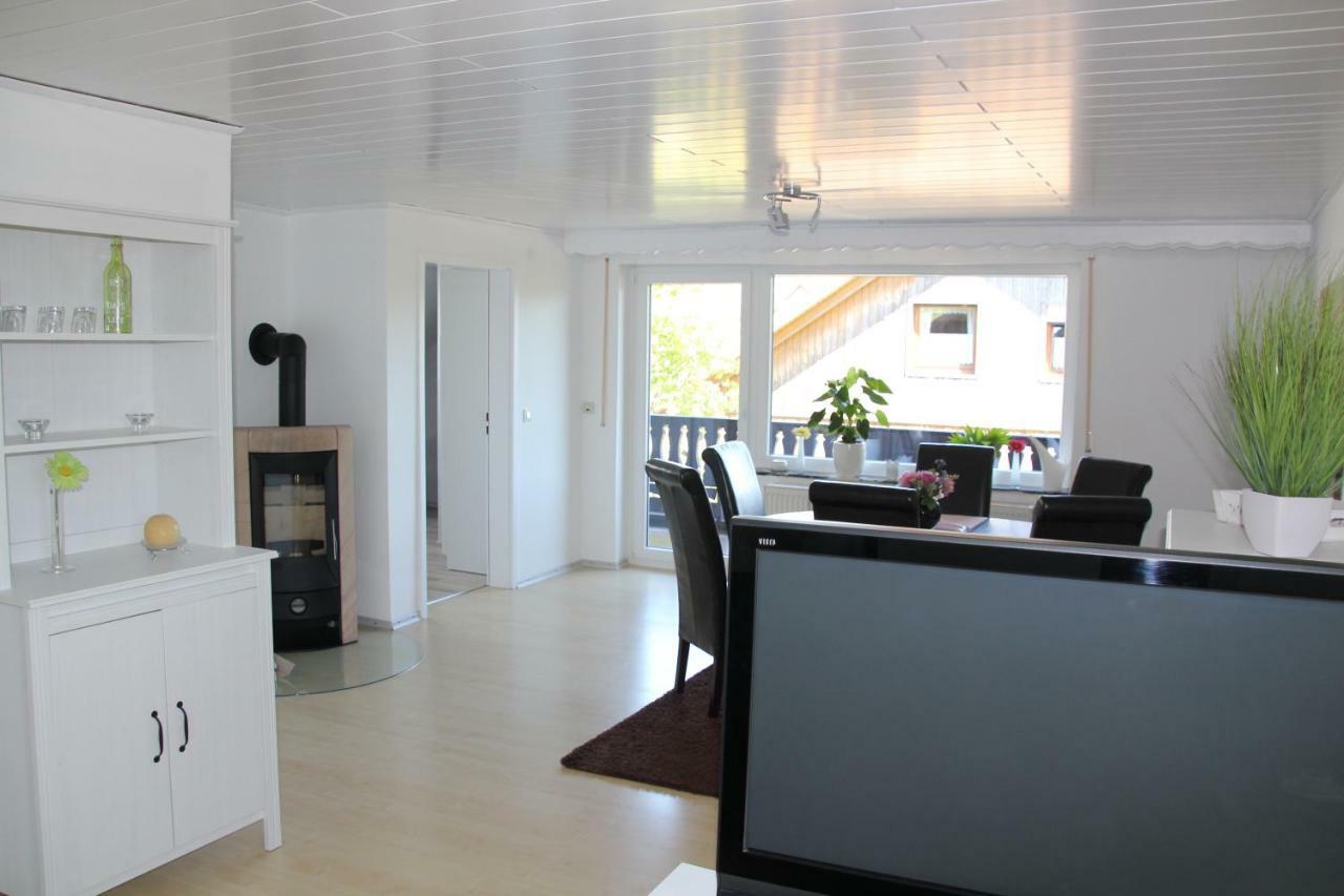 Ferienwohnung Abersfelder Mit Balkon Wildflecken Extérieur photo